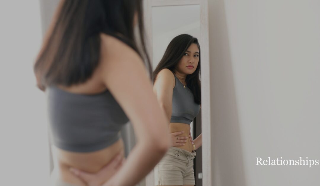 Body Image Anxiety in Warmer Weather: Why Seasonal Changes Can Be Triggering